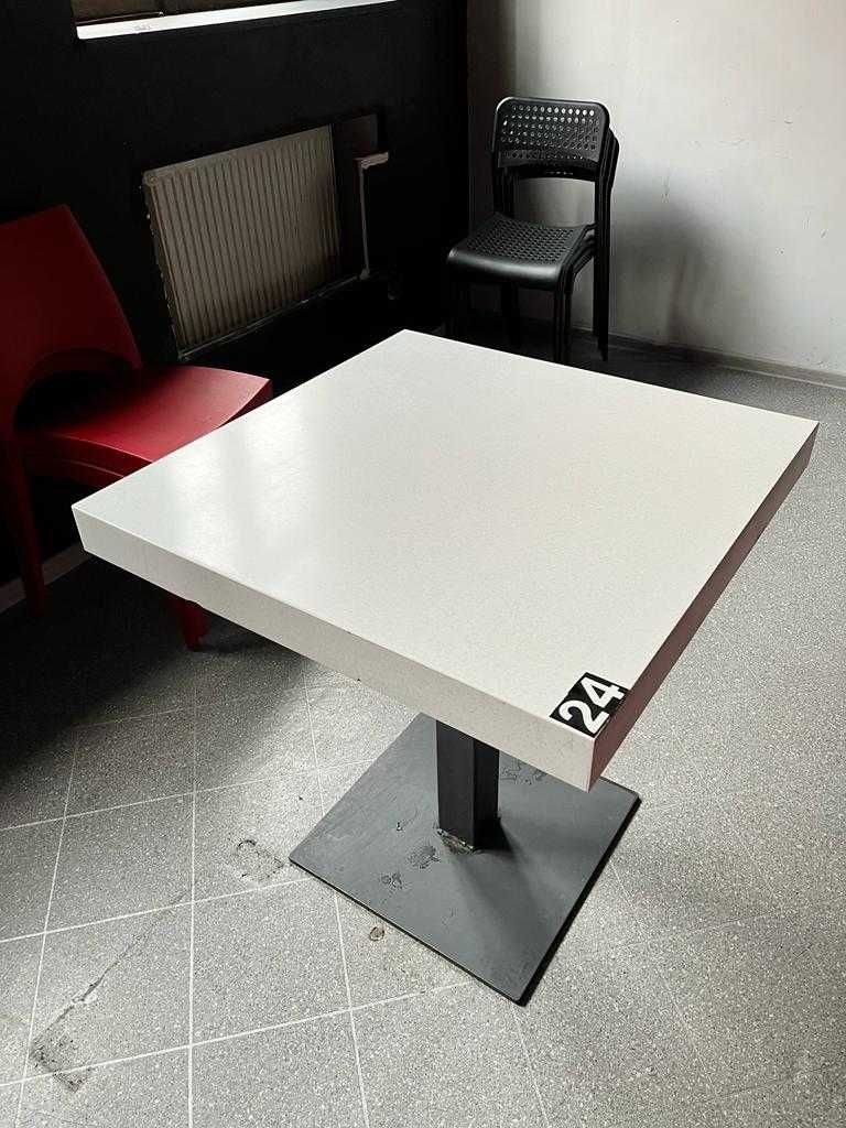 Stół na jednej nodze 70x70 cm