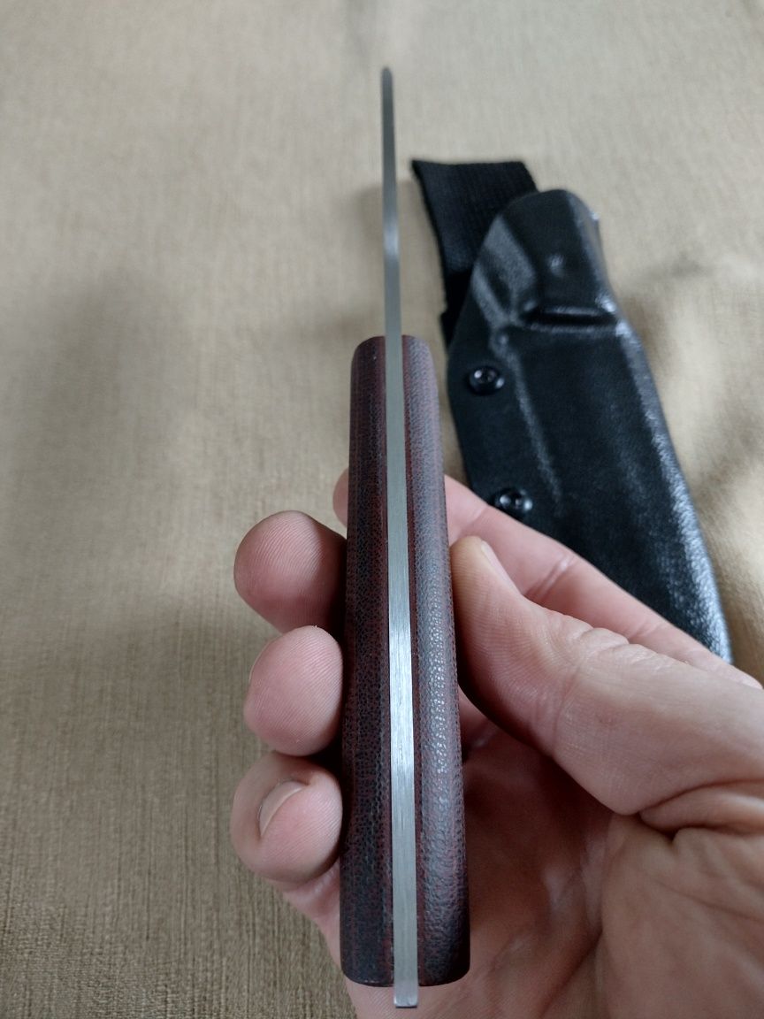 Nóż ręcznie robiony custom JBPolishKnives