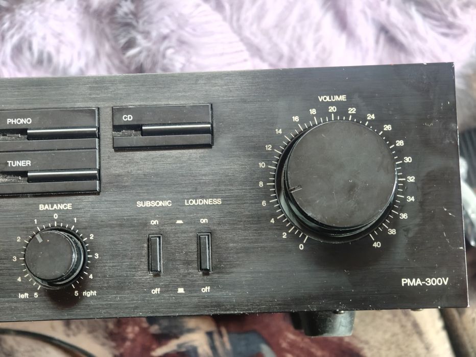 Wzmacniacz Denon PMA 300v made in japan wejscie gramofon MM lub MC