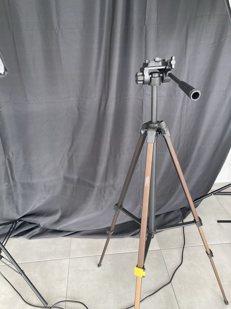 NIKON Z50 body + NIKKOR Z Z DX 16-50 + NIKKOR D 50-250 + osprzęt