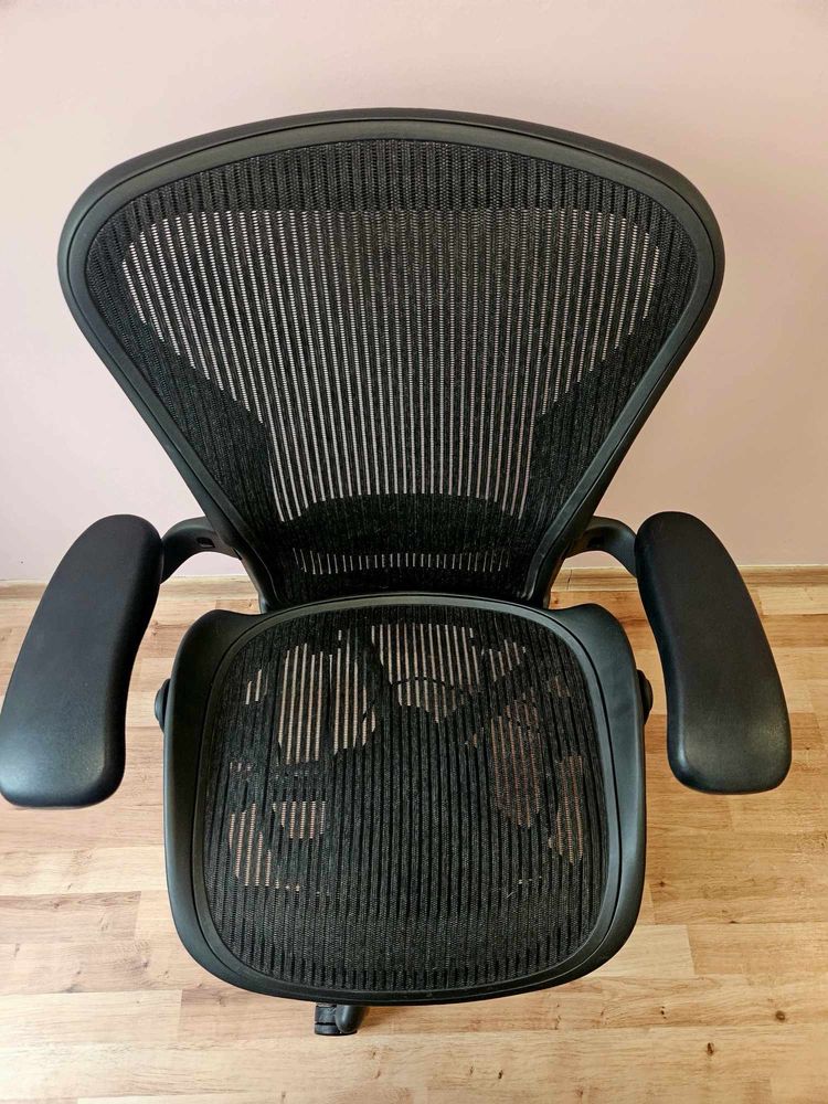 Krzesło biurowe Herman Miller Aeron size B
