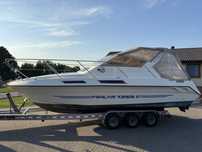 Łódź motorowa FAIRLINE TARGA 27 , 2x silniki diesel ze SZWAJCARII