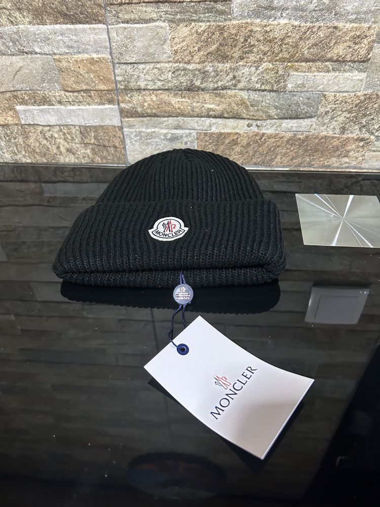 Gorro preto Moncler