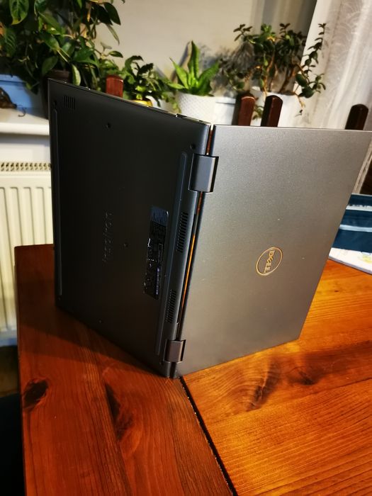 Dell Inspiron 13 laptop / tablet SSD Intel core i7 32gb ram