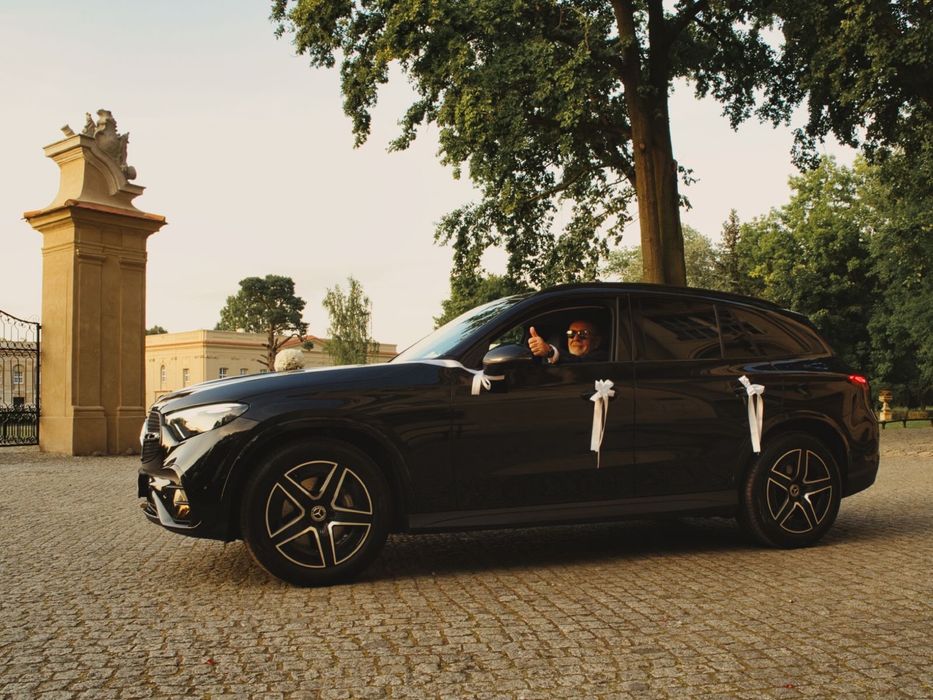Elegancki Czarny Mercedes GLC do Ślub z Kierowcą - Leszno i okolice