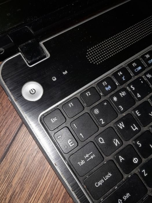 Ноутбук eMachines