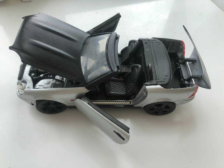 Mercedes GLC CLK GTR SLR SLK 18 Norev Kyosho Iscale Maisto