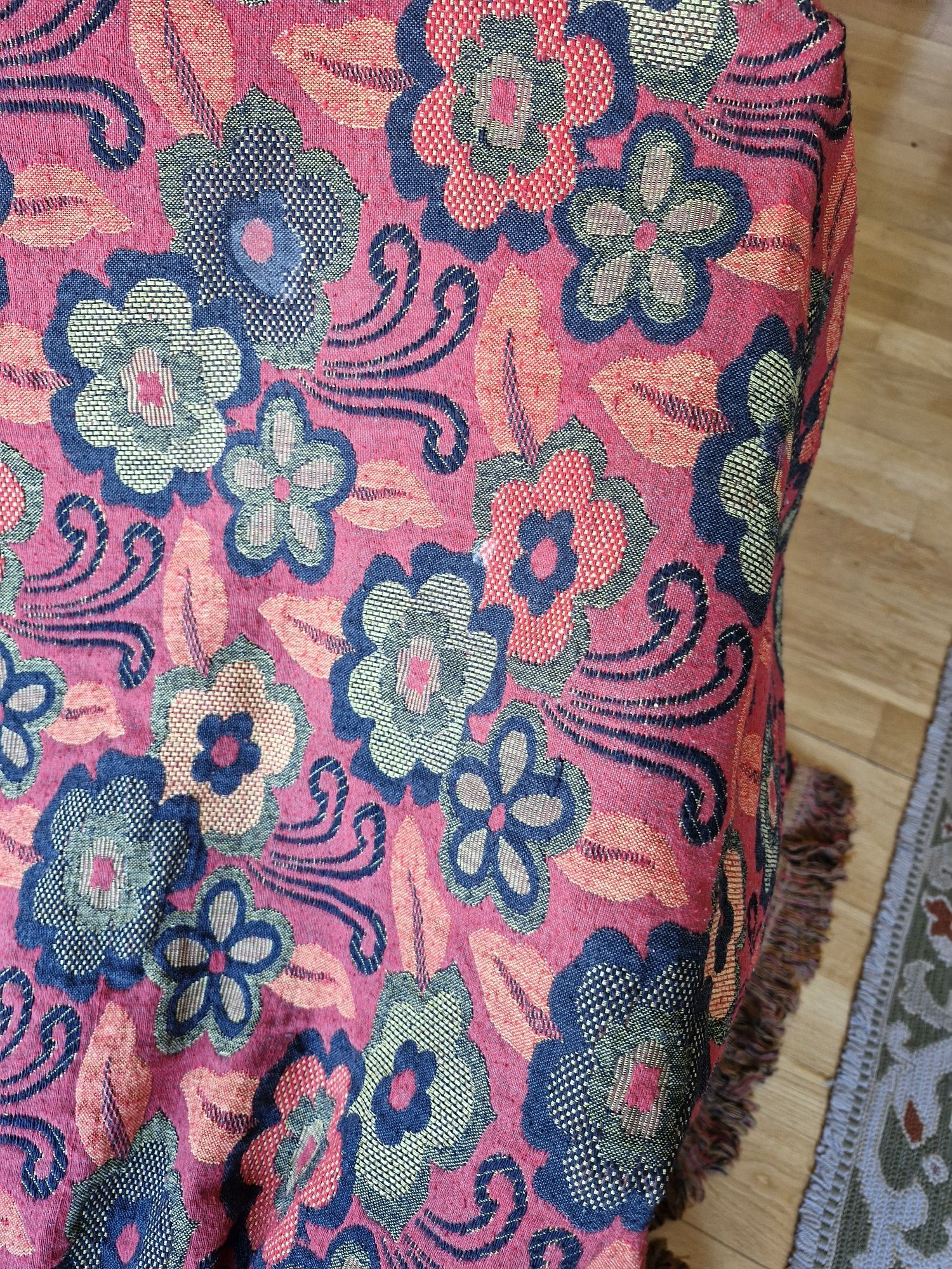 Capa para mesa de camilha