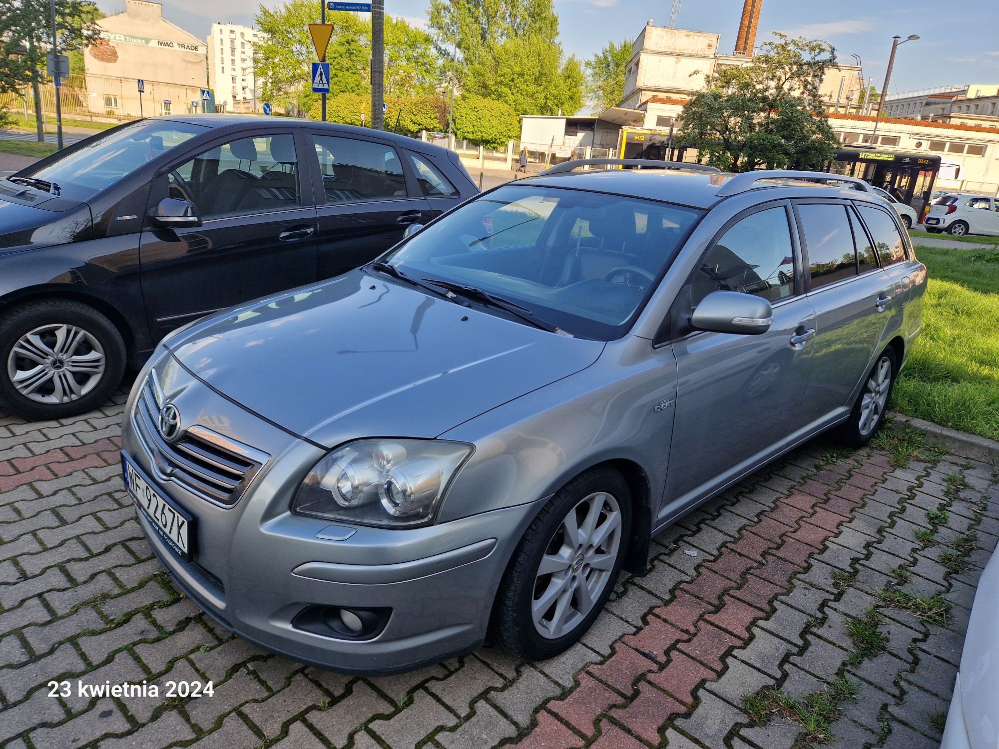 Toyota Avensis 2.2 d-cat 177km