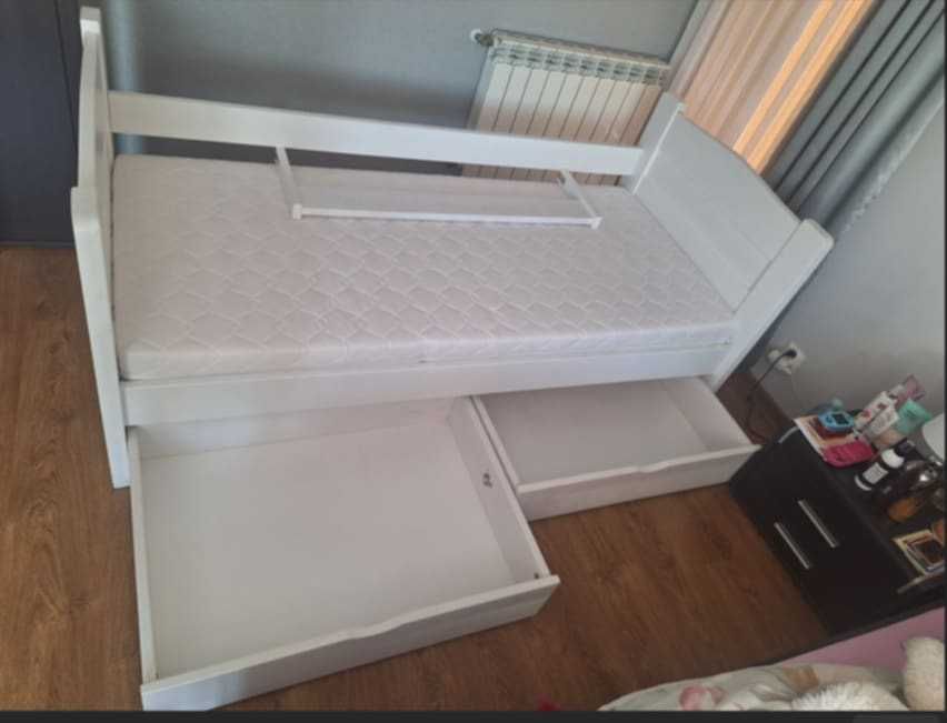 Łóżko dziecięce 90x190 białe z materacem