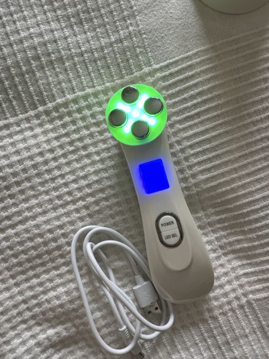 Laser hair remover e Led rejuvention face wand