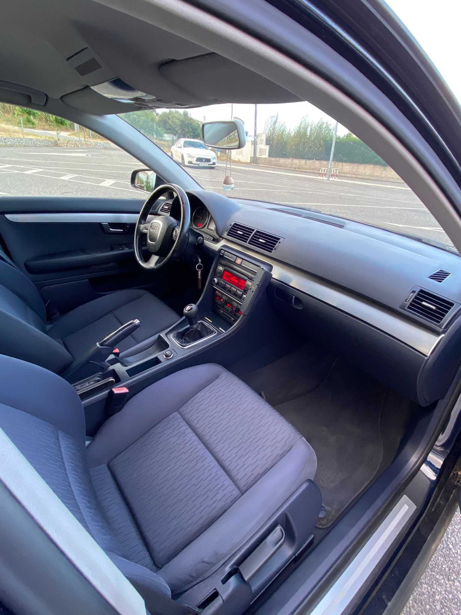 Audi A4 Avant 1.9 TDI - 249 Mil Kms - NACIONAL
