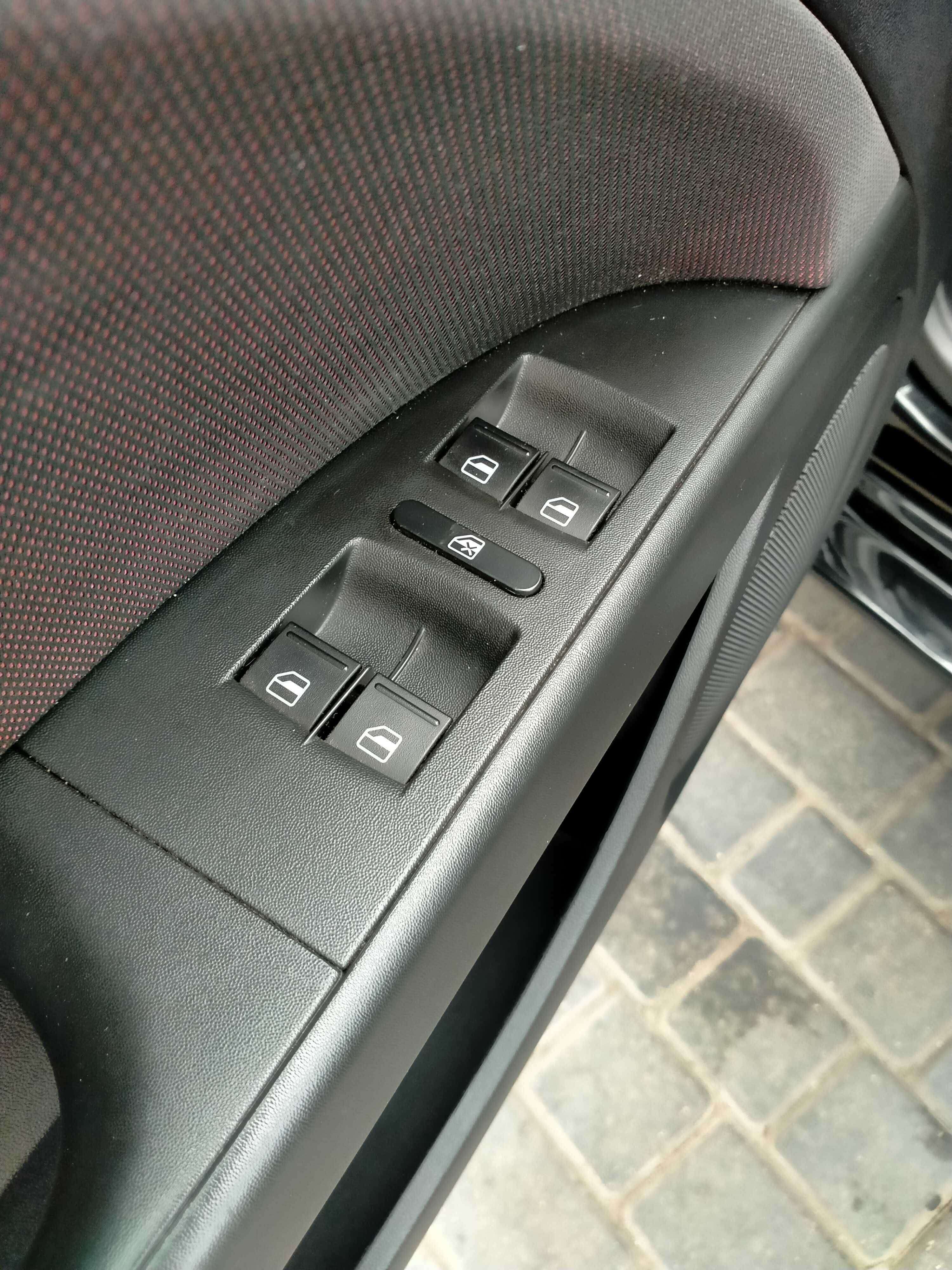 Seat Leon II покоління 2007 1.6