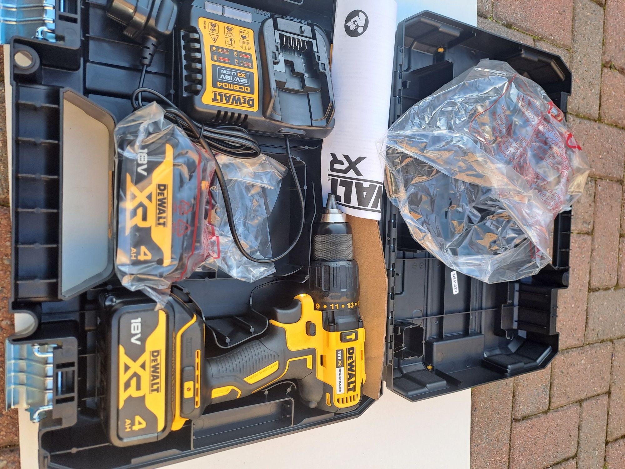 Wkrętarka  Dewalt  18v