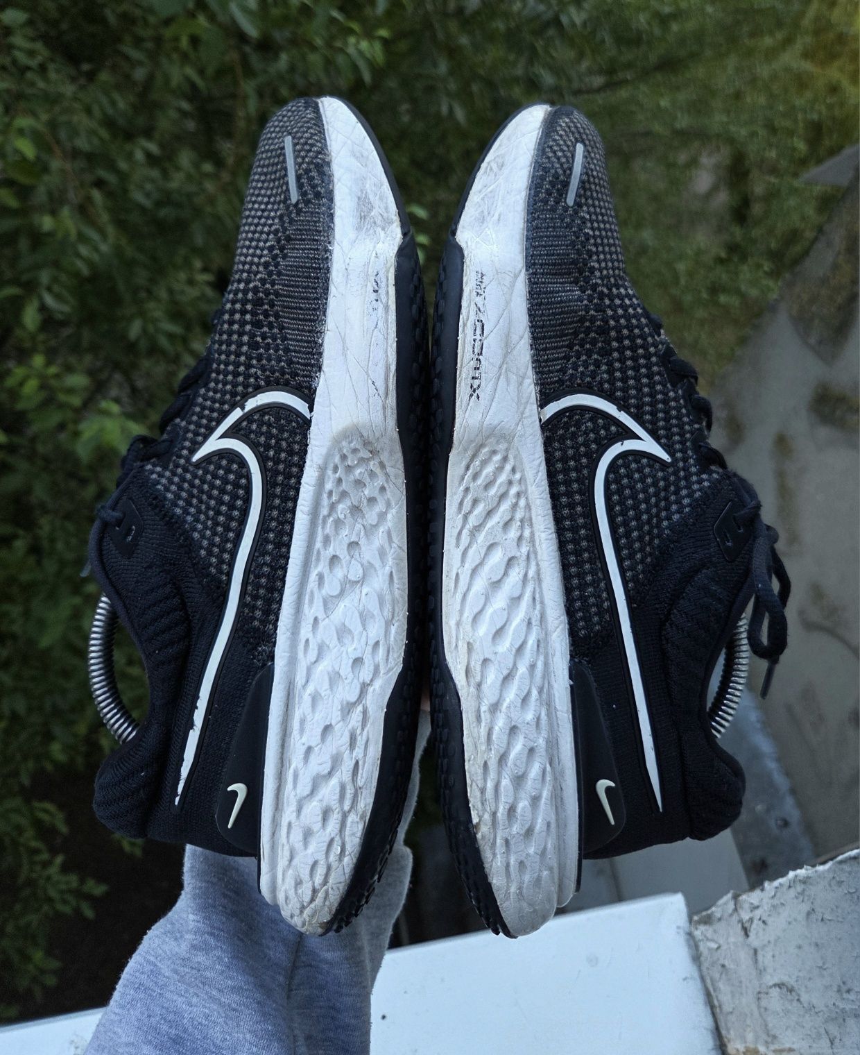42.5р Nike Zoomx Invincible Run Flyknit 2 кросівки