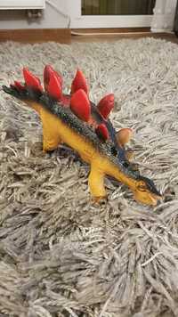 Dinozaur, Stegozaur, 13 cm wys. 33cm dl.