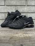 Czarne, skórzane sneakers Nike Shox Nz Eu, rozmiar 39