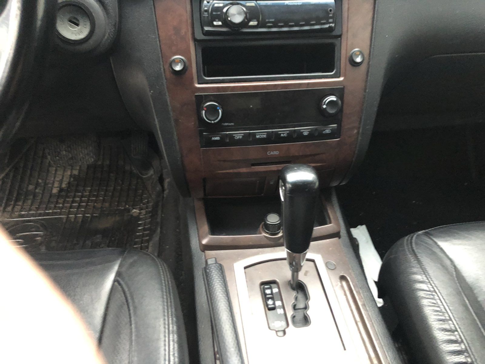 Розборка запчастини шрот санг йонг рекстон  ssangyong rexton 2,7 kyron