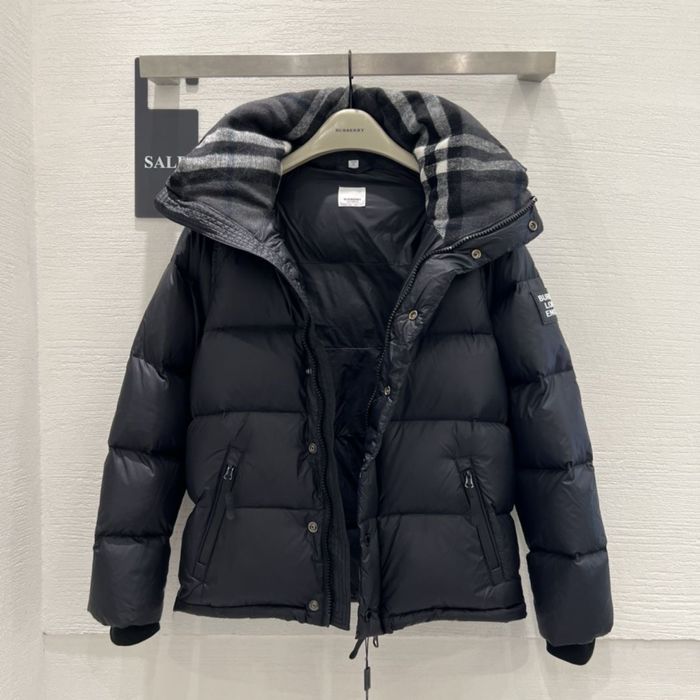 Чорна Куртка Burberry/ Пуховик/ Барбері/ Кортез/ Вітровка/ Акне