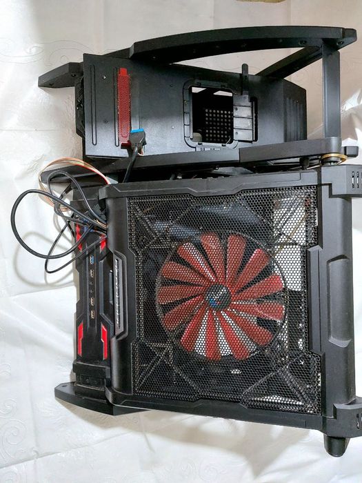 AeroCool Strike-X Air відкритий корпус