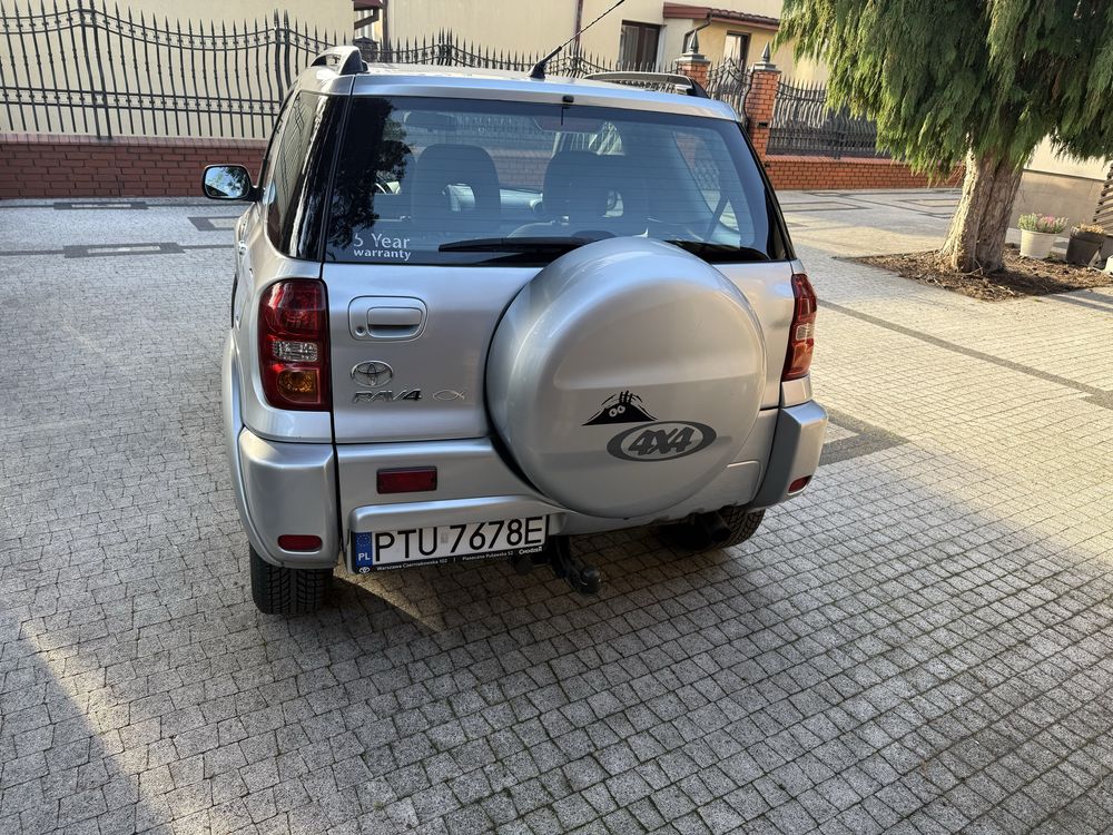 Toyota RAV4 II 3D 2.0 D4D 2004 Zadbana Warta Uwagi