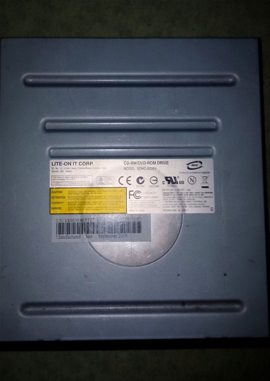 CD-Rw/DVD-Rom Drive