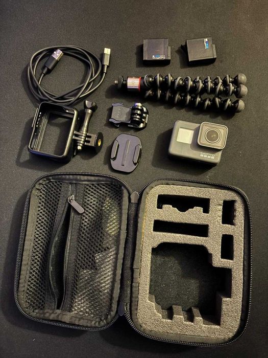 GoPro HERO 5 Black com acessórios