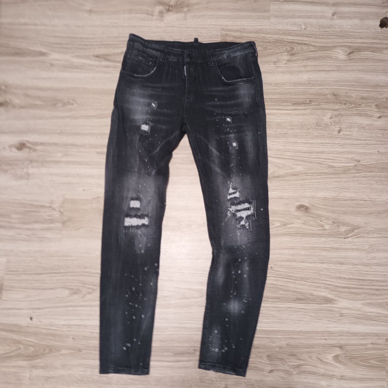 Джинси dsquared2