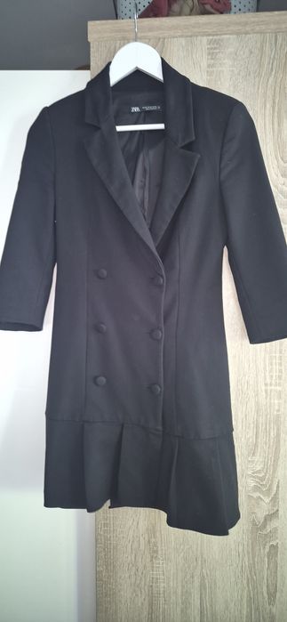 Sukienka o kroju marynarki Zara rozmiar 34