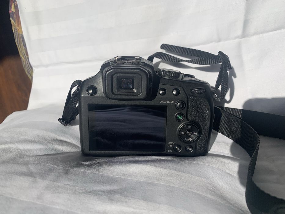 Panasonic Lumix DC-FZ81