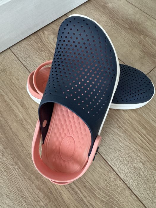 Крокси жіночі LiteRide р.37 (оригінал)