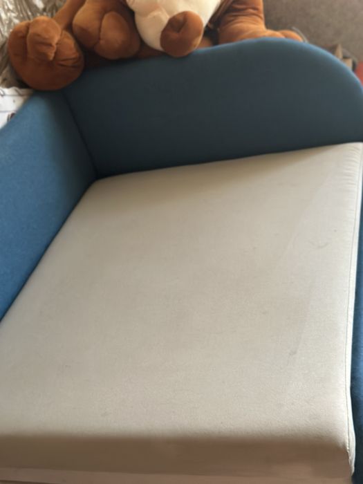 Продам дитячий диван- малютка