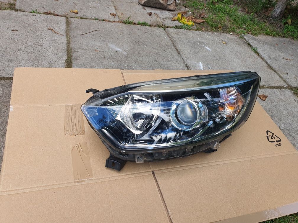 Lampa lewa Renault Captur 1 J5 13-19r
