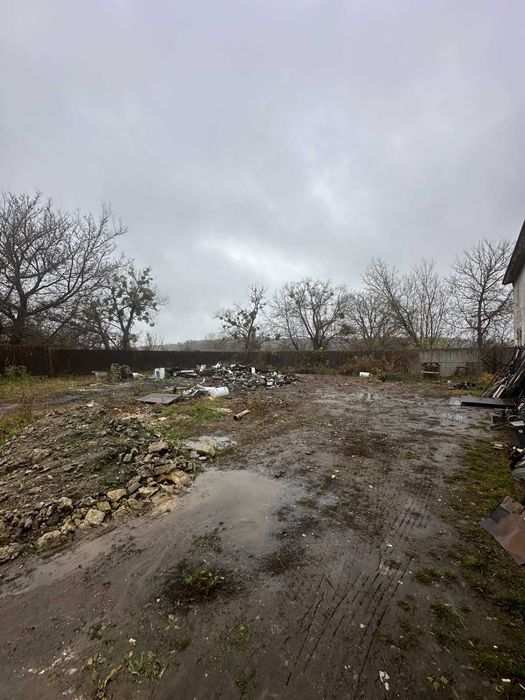 Земельня ділянка 800кв.м. Оренда