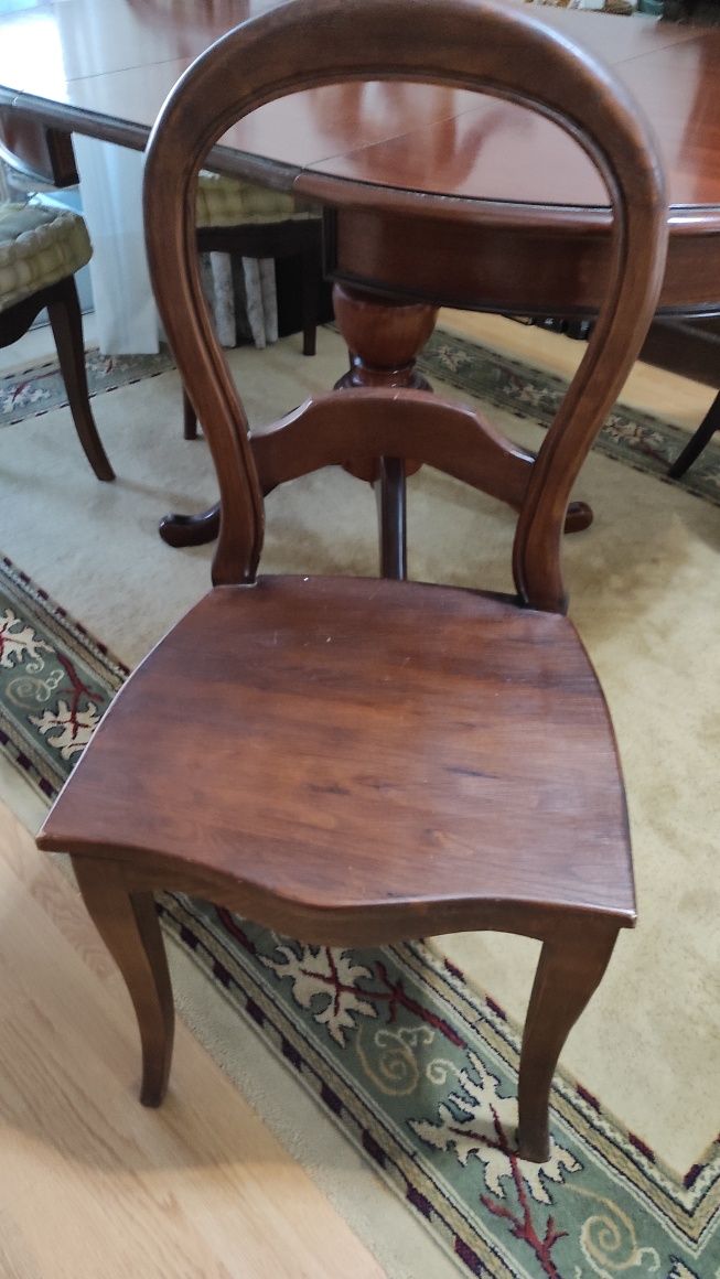 Mesa de jantar circular