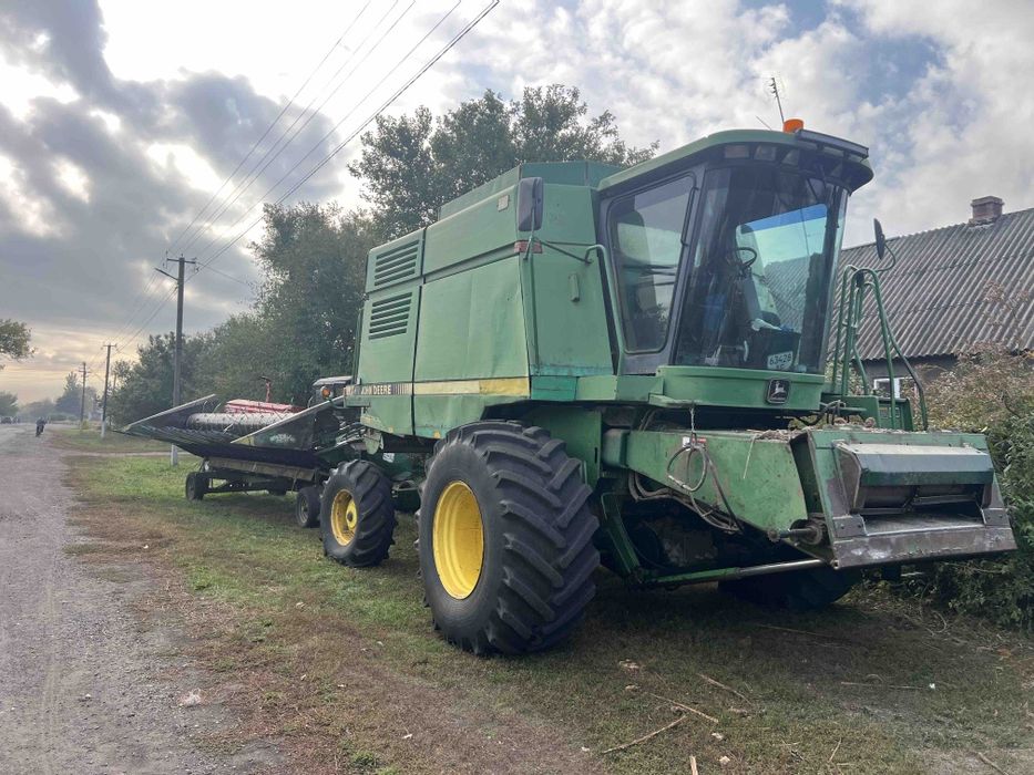 Комбайн JOHN DEERE 9500