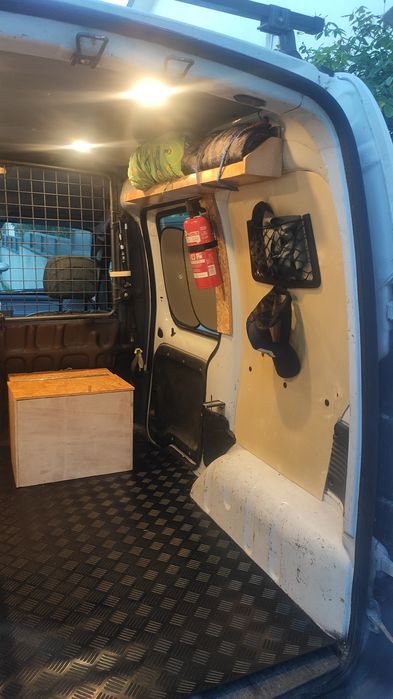 Mini Campervan Renault Kangoo 1.9 55d