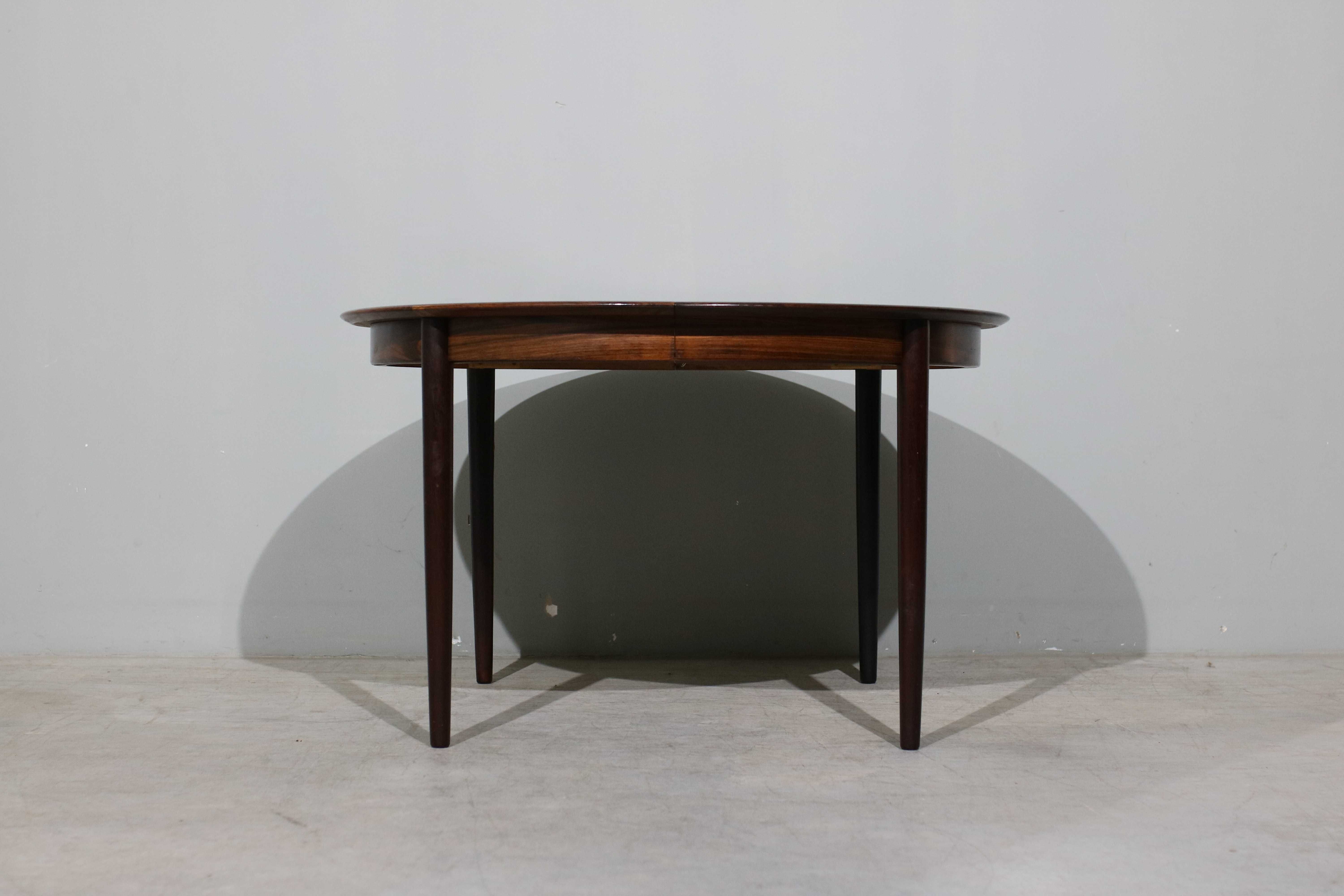 Mesa de jantar extensível Skovmand & Andersen em pau santo | Design