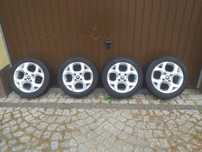 Koła Felgi aluminiowe 15 cali z oponami Ford Fiesta Mk7