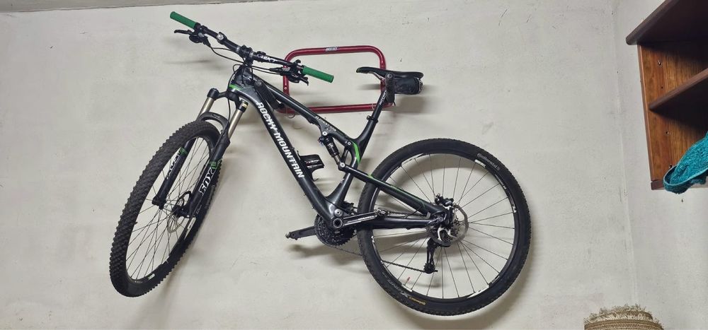 Rocky Mountain Element 979 RSL — Carbono, Fox, XT — Excelente estado