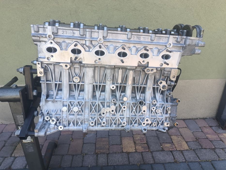 BMW E90 E92 E91 330D E60 E61 530D X5 E70 X6 E71 3.0D M57 235KM Silnik