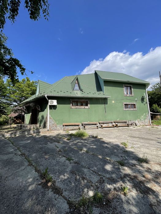 Продається КОМПЛЕКС приміщень під любий вид діяльності