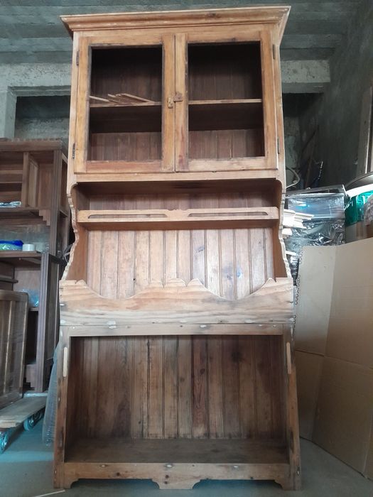 Móvel cantareira antiga