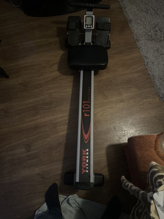 Wioślarz york fitness r101