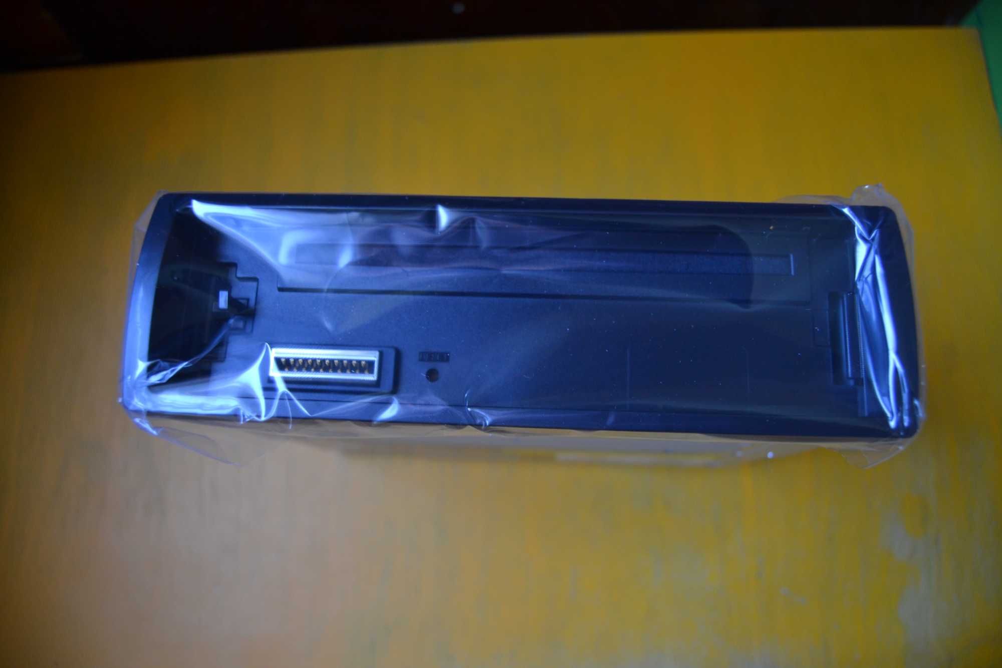 Авто магнитола JVC KD-R437! AUX, USB, CD, MP3! Новая! Без панели!!!