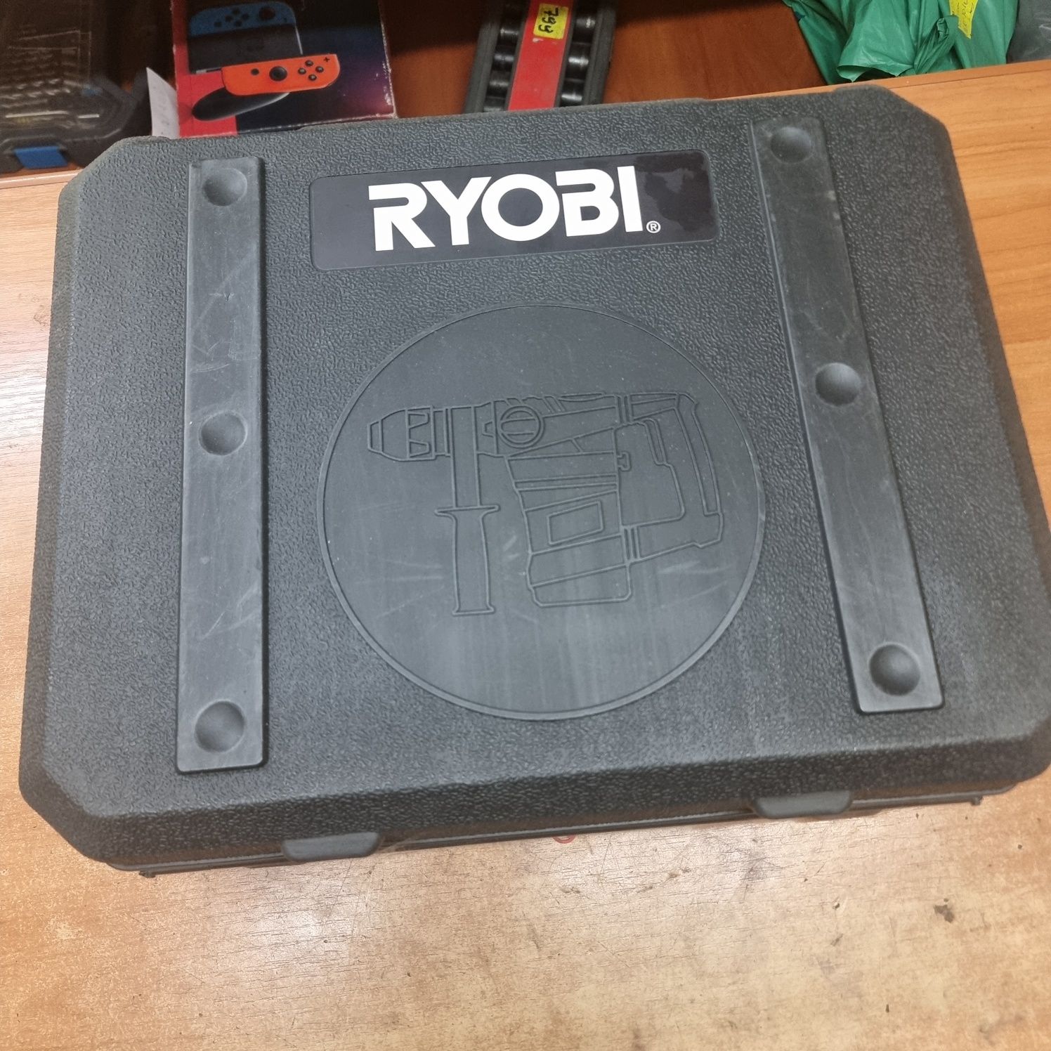 Mlotowiertarka Ryobi 1150 SDS+walizka