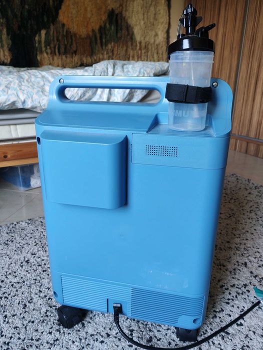 Certyfikowany Koncentrator tlenu Philips Respironics EVERFLO