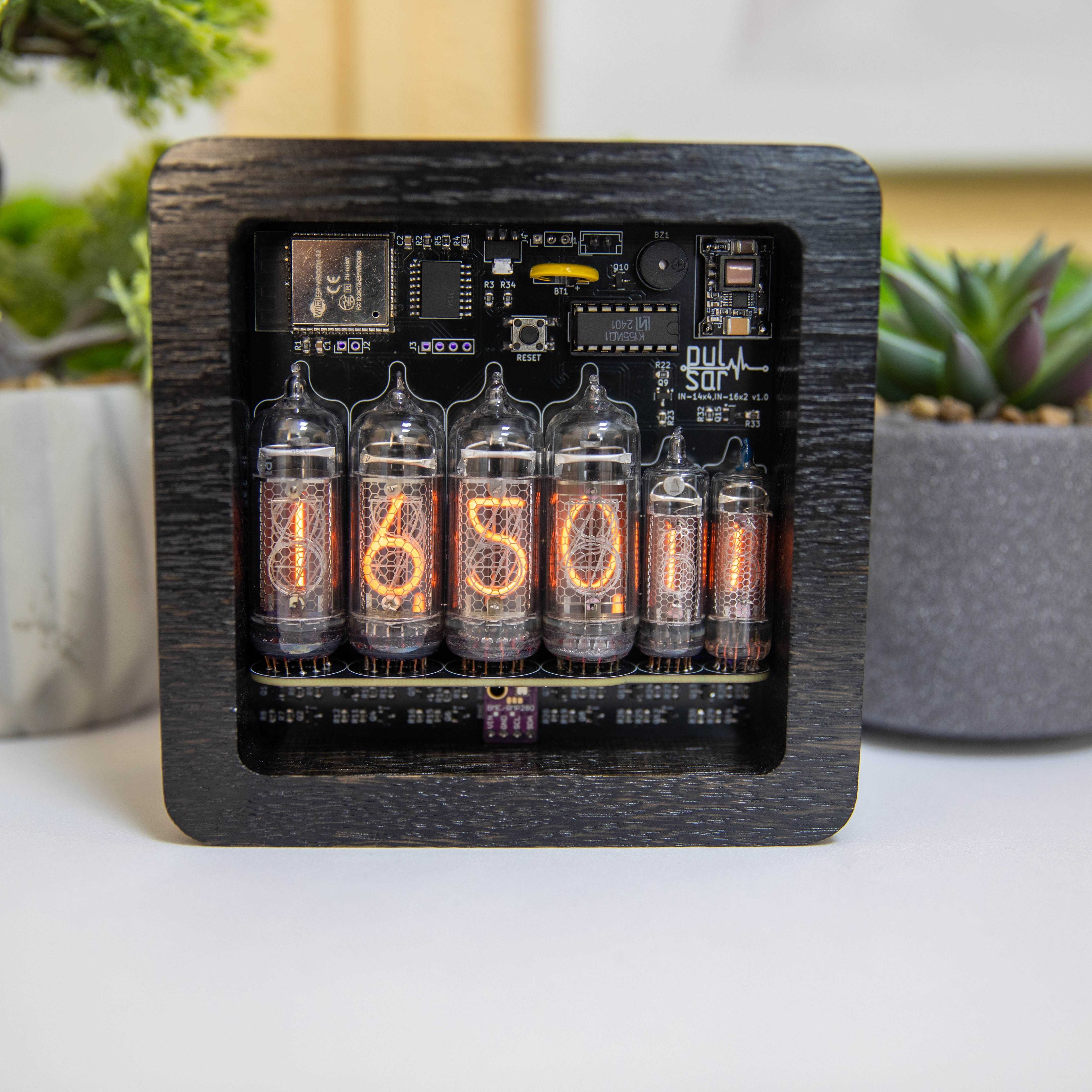 Ламповий Годинник Nixie Clock ИН-14+ИН-16