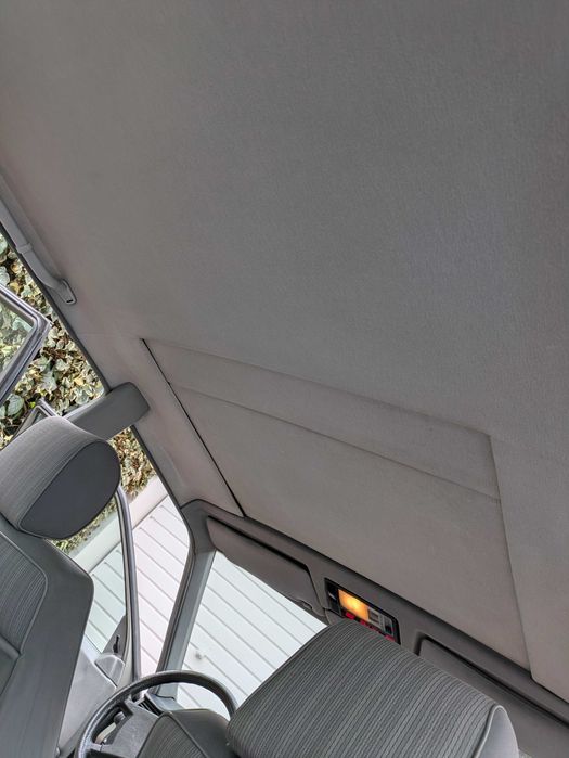 Mercedes Benz Classe E 250d 1989 cinzento