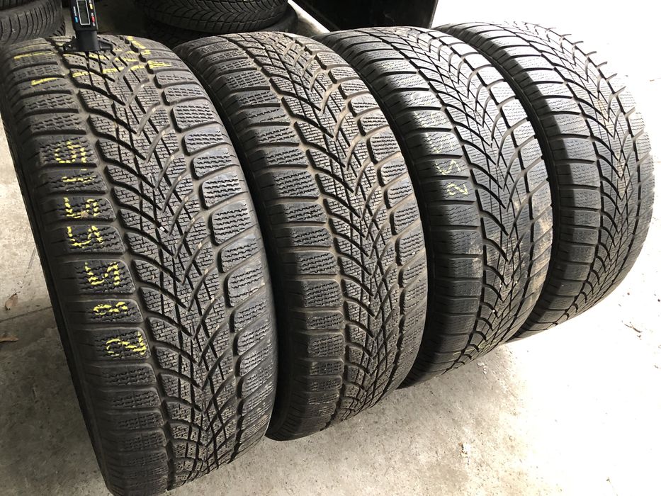 255/45/20 + 235/55/19 dunlop winter sport 4d